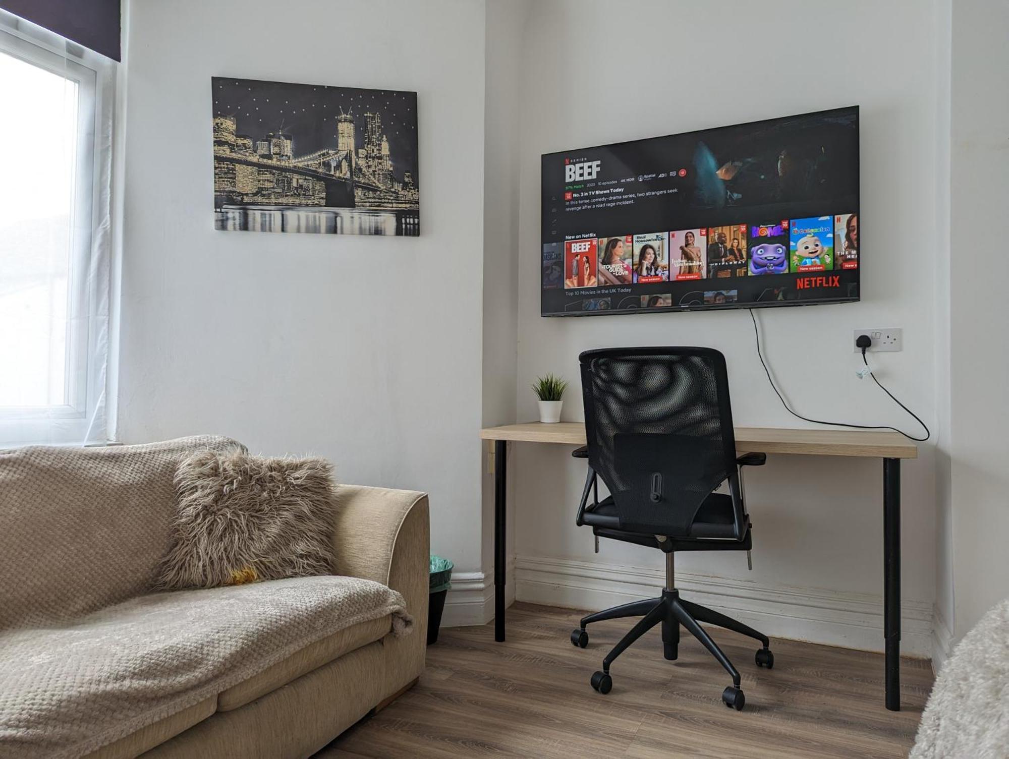 Serene 1 Bedroom Flat In Roath คาร์ดิฟฟ์ ภายนอก รูปภาพ